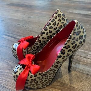 Bordello Leopard heels